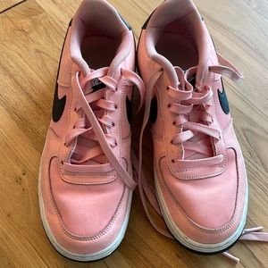 Nike pink sneakers